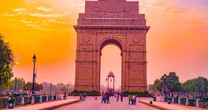 Top 10 Must-Visit Delhi Tourist Places for an Unforgettable Experience